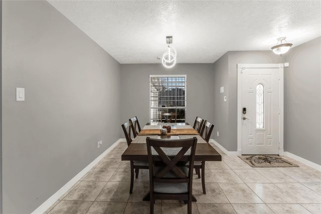 13751 Sablesprings Lane, Houston, TX 77014