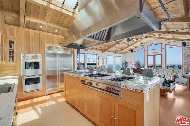 3916 Rambla Orienta, Malibu, CA 90265