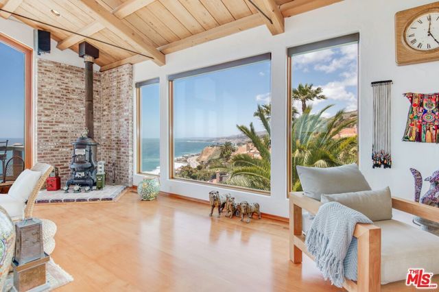 3916 Rambla Orienta, Malibu, CA 90265