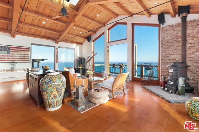 3916 Rambla Orienta, Malibu, CA 90265