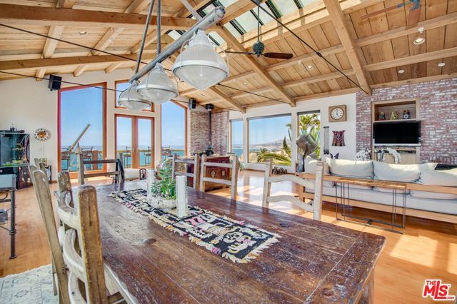 3916 Rambla Orienta, Malibu, CA 90265