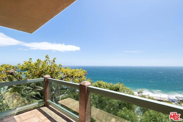 3916 Rambla Orienta, Malibu, CA 90265