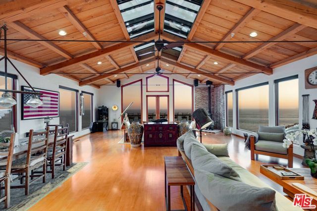 3916 Rambla Orienta, Malibu, CA 90265