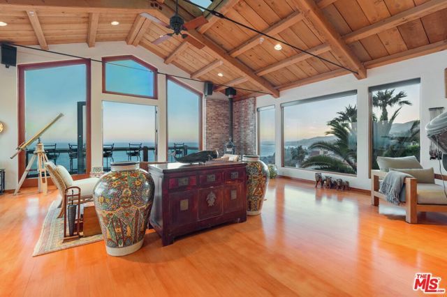 3916 Rambla Orienta, Malibu, CA 90265