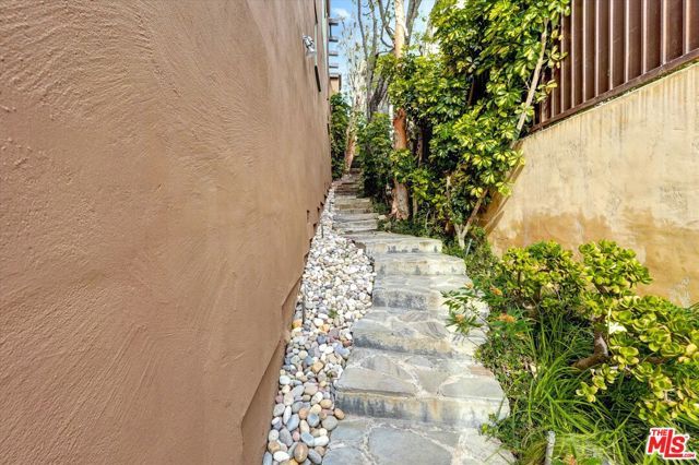 3916 Rambla Orienta, Malibu, CA 90265