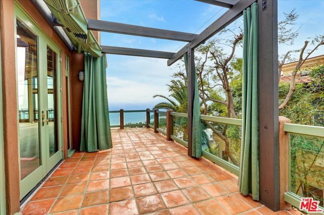 3916 Rambla Orienta, Malibu, CA 90265