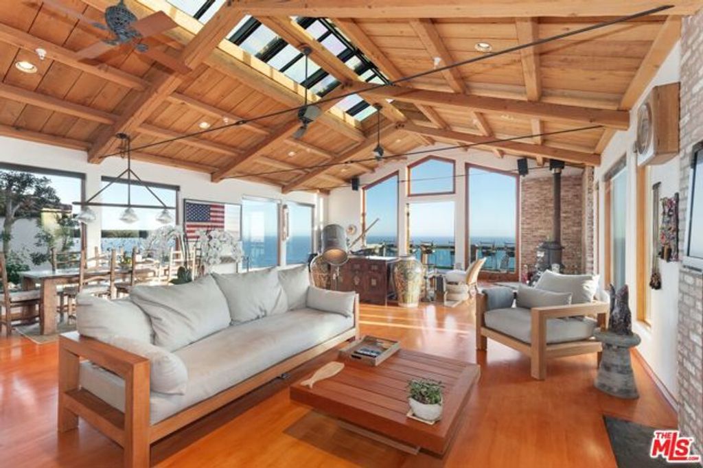 3916 Rambla Orienta, Malibu, CA 90265