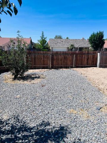 15711 Garnet, Victorville, CA 92394