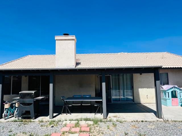 15711 Garnet, Victorville, CA 92394