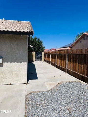 15711 Garnet, Victorville, CA 92394