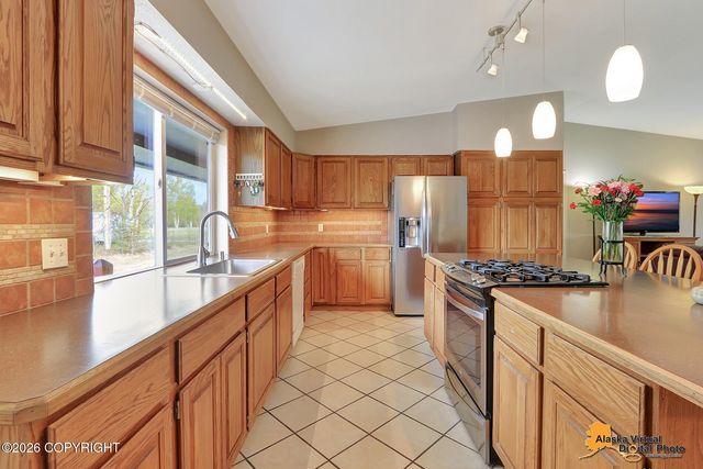 2630 E Whispering Woods Drive, Wasilla, AK 99654