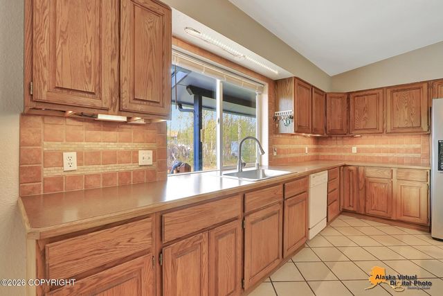 2630 E Whispering Woods Drive, Wasilla, AK 99654