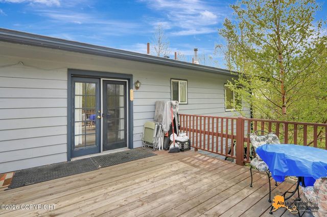 2630 E Whispering Woods Drive, Wasilla, AK 99654