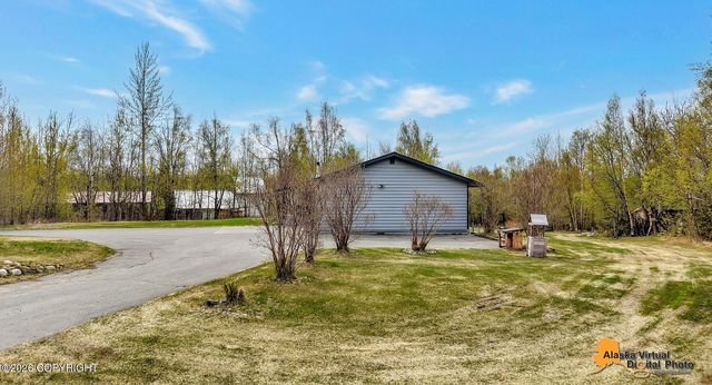 2630 E Whispering Woods Drive, Wasilla, AK 99654