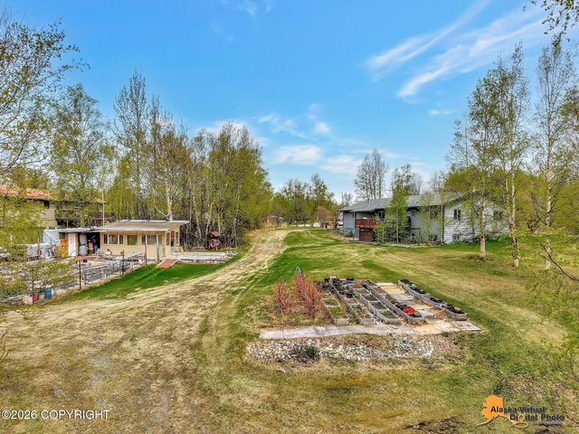 2630 E Whispering Woods Drive, Wasilla, AK 99654