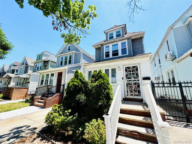 62-20 80th Road, Glendale, NY 11385