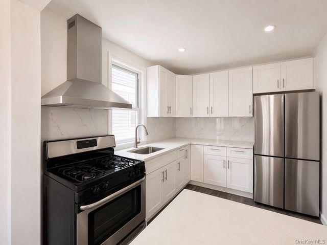 62-20 80th Road, Glendale, NY 11385