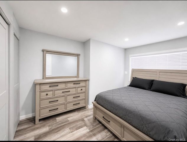 62-20 80th Road, Glendale, NY 11385