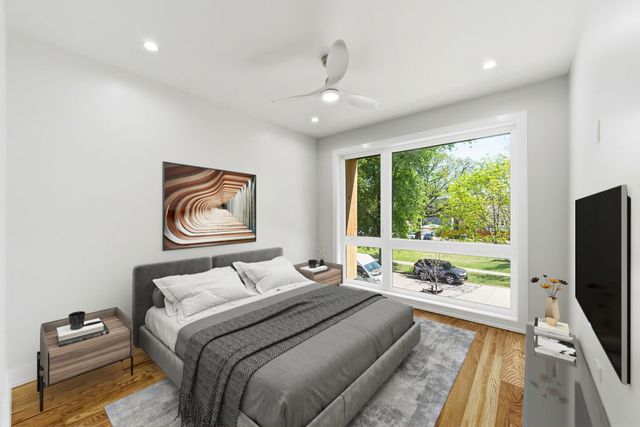 618 N Avers Avenue, Chicago, IL 60624
