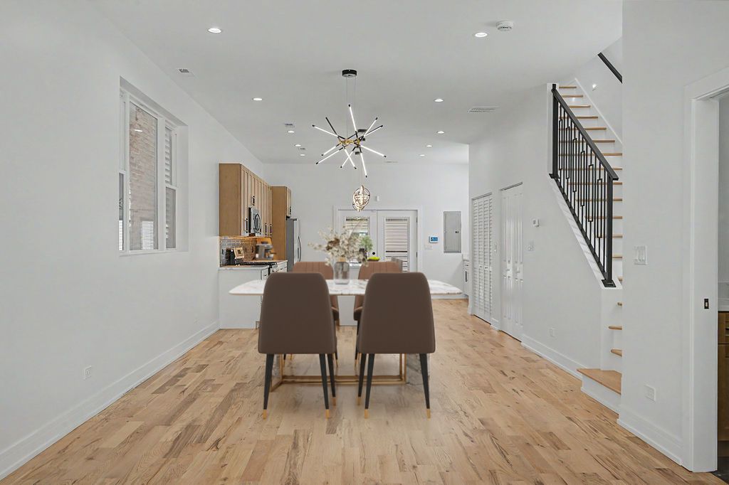 618 N Avers Avenue, Chicago, IL 60624 — photo 4
