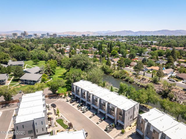 2618 Owl Rock Lane, Reno, NV 89503