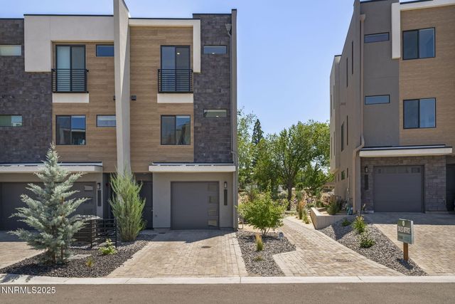 2618 Owl Rock Lane, Reno, NV 89503