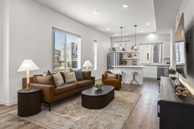 2618 Owl Rock Lane, Reno, NV 89503