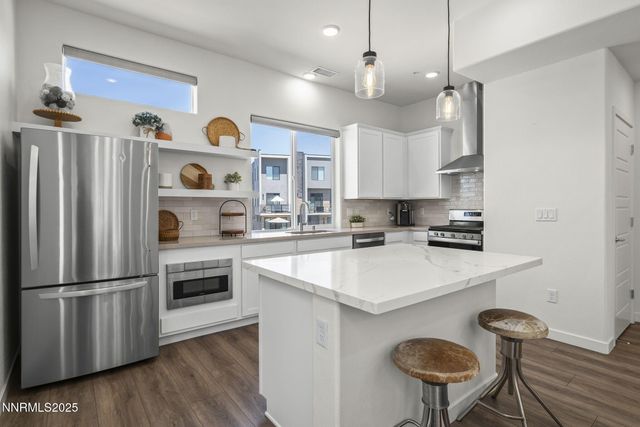 2618 Owl Rock Lane, Reno, NV 89503