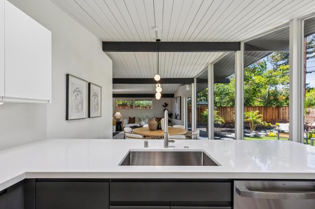 2731 Greer Road, Palo Alto, CA 94303