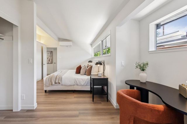 2731 Greer Road, Palo Alto, CA 94303