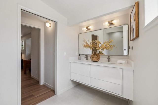 2731 Greer Road, Palo Alto, CA 94303