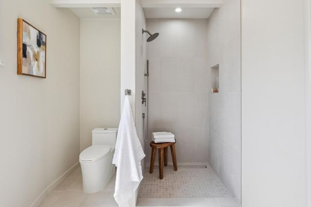 2731 Greer Road, Palo Alto, CA 94303