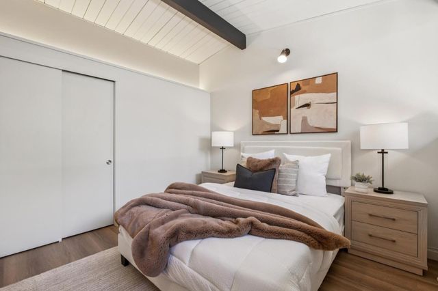 2731 Greer Road, Palo Alto, CA 94303