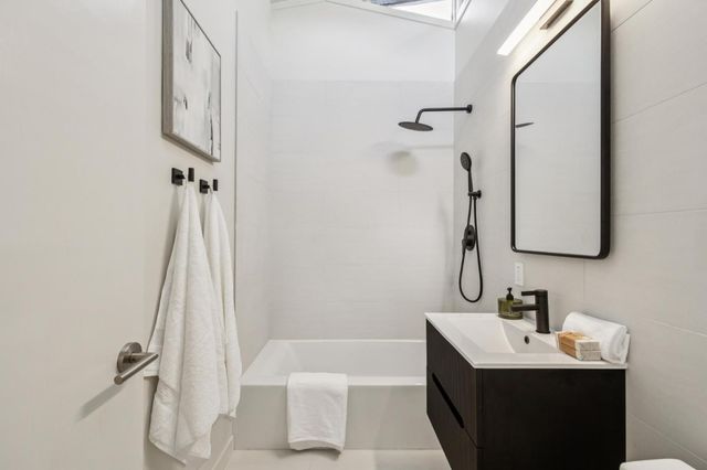 2731 Greer Road, Palo Alto, CA 94303