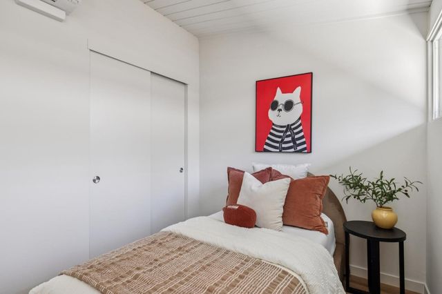 2731 Greer Road, Palo Alto, CA 94303