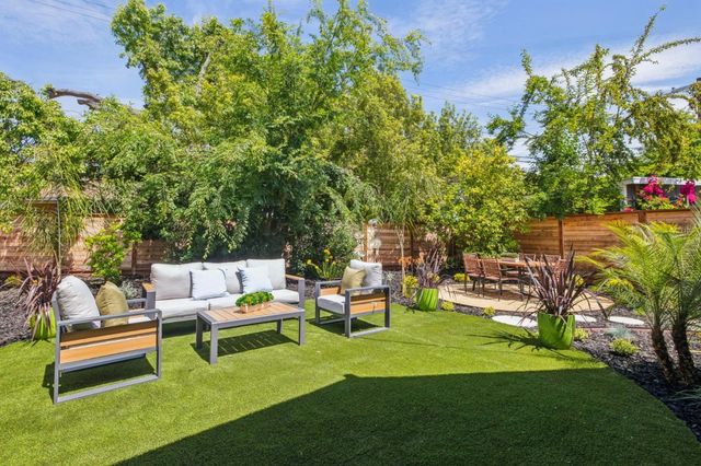 2731 Greer Road, Palo Alto, CA 94303