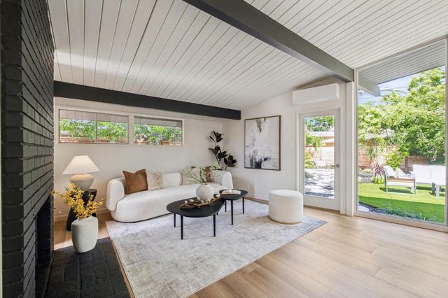 2731 Greer Road, Palo Alto, CA 94303