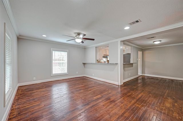 1510 Walton Street, Houston, TX 77009