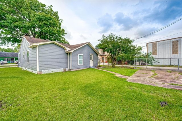 1510 Walton Street, Houston, TX 77009
