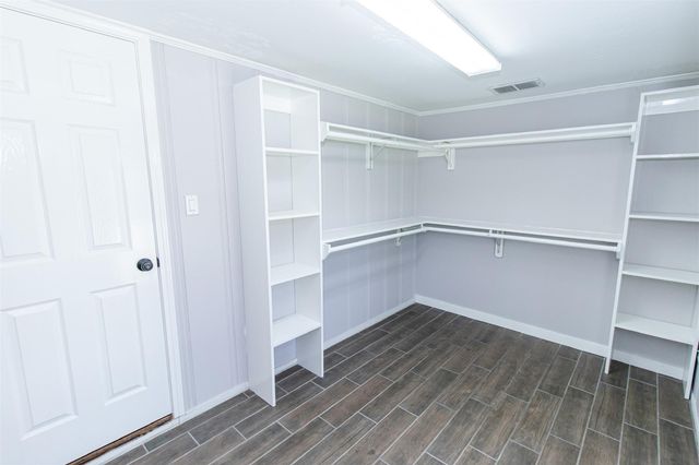 1510 Walton Street, Houston, TX 77009