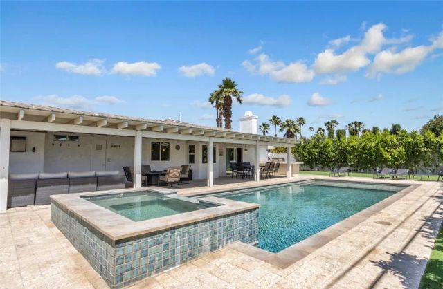 2230 N Volturno Road, Palm Springs, CA 92262