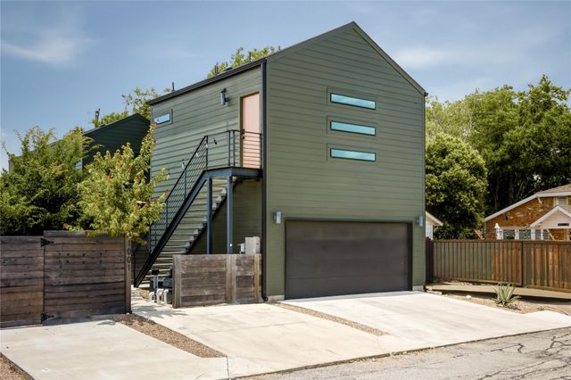 1001 Scenic DR, Georgetown, TX 78626