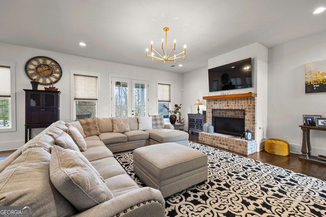 43 N Cove Drive, Newnan, GA 30263