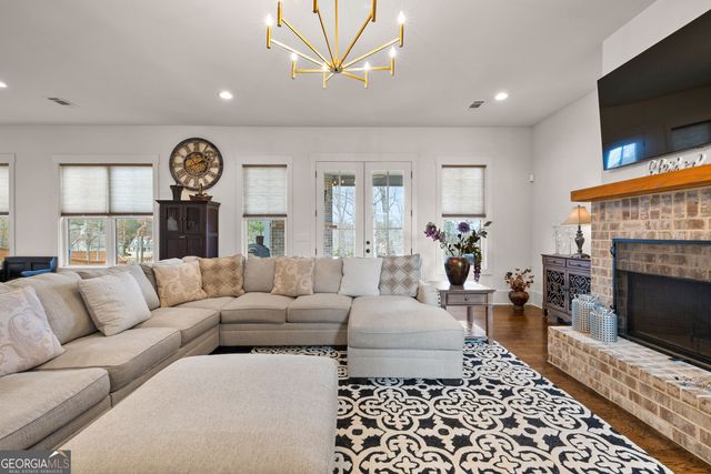 43 N Cove Drive, Newnan, GA 30263