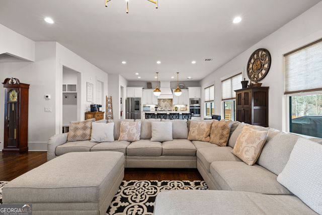 43 N Cove Drive, Newnan, GA 30263