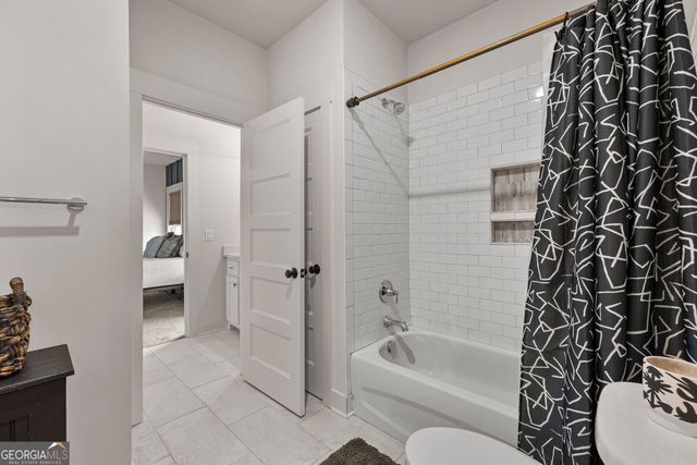 43 N Cove Drive, Newnan, GA 30263