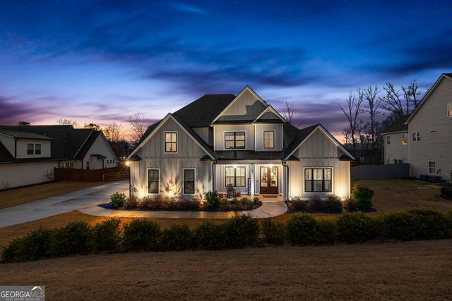 43 N Cove Drive, Newnan, GA 30263