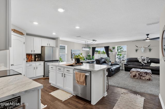 2229 WILLOW GLEN Lane, Green Cove Springs, FL 32043