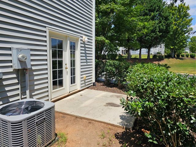120 University Village Drive A, Central, SC 29630