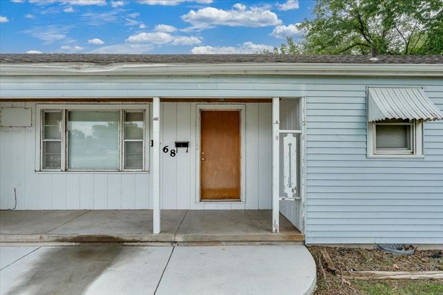 1768 N RICHMOND DR., Wichita, KS 67203